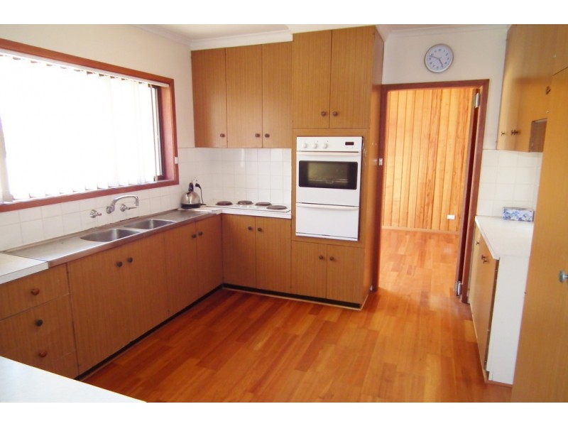 29 Blumer Avenue, Griffith NSW 2680
