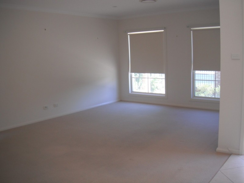 229 Wakaden Street, Griffith NSW 2680