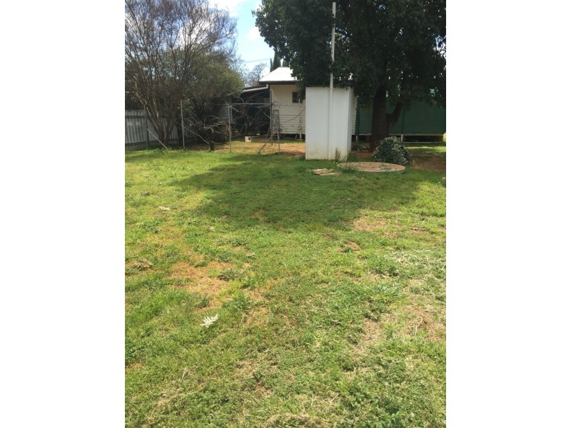 30 Mulga Street, Barellan NSW 2665