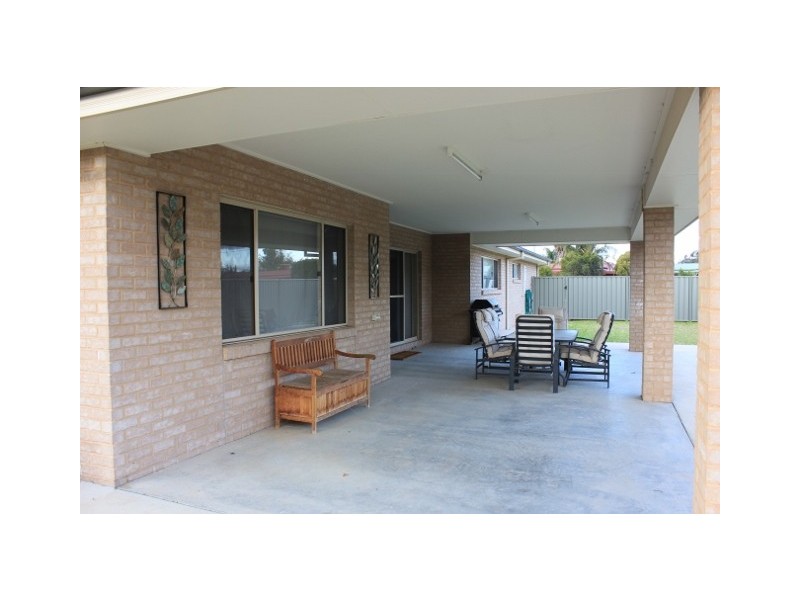 32 Currawong Crescent, Coleambally NSW 2707