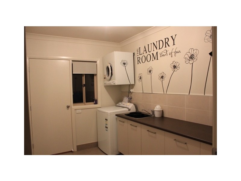 32 Currawong Crescent, Coleambally NSW 2707