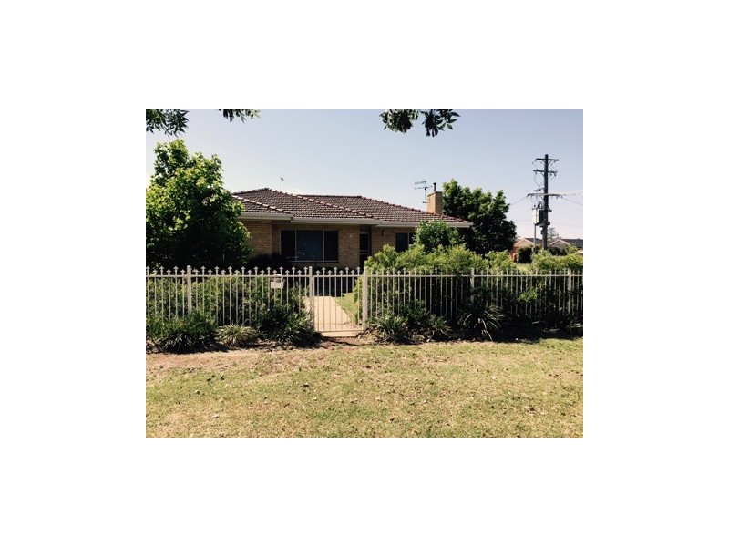 15 PALLA STREET, Griffith NSW 2680