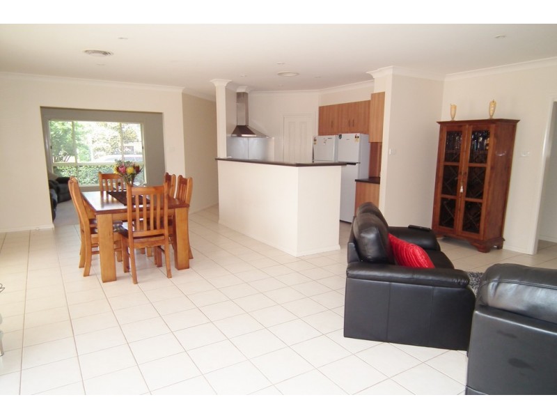 10 Ballestrin Street, Griffith NSW 2680