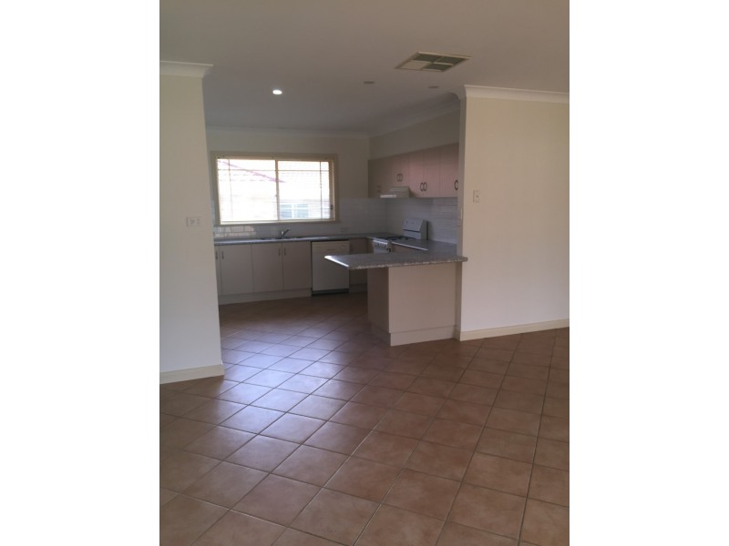 3 NORTHGROVE, Griffith NSW 2680