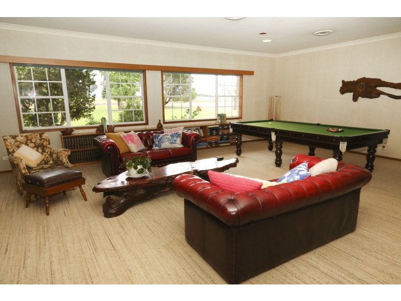 1316 Walla Avenue, Griffith NSW 2680