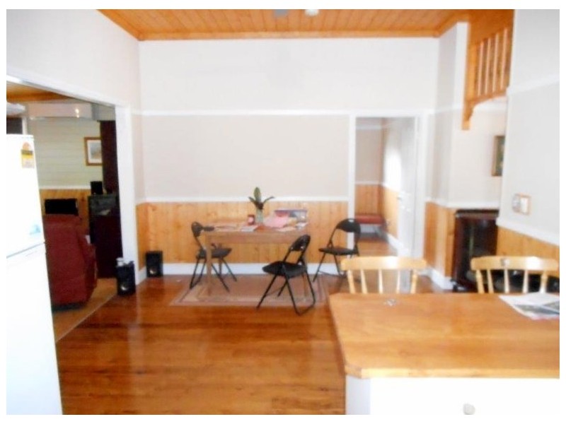 8 Henry Street, Hillston NSW 2675