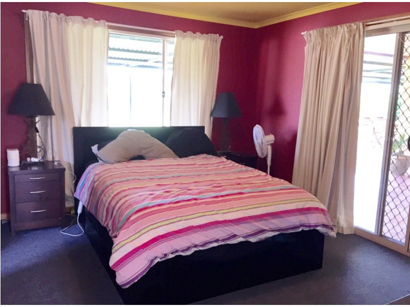 34-36 Lachlan Street, Hillston NSW 2675