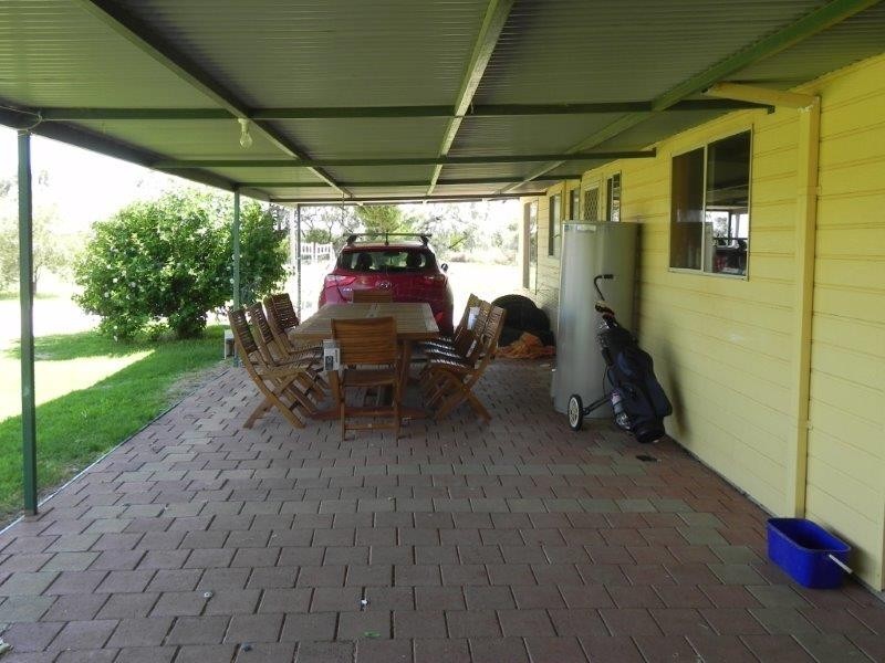 34-36 Lachlan Street, Hillston NSW 2675