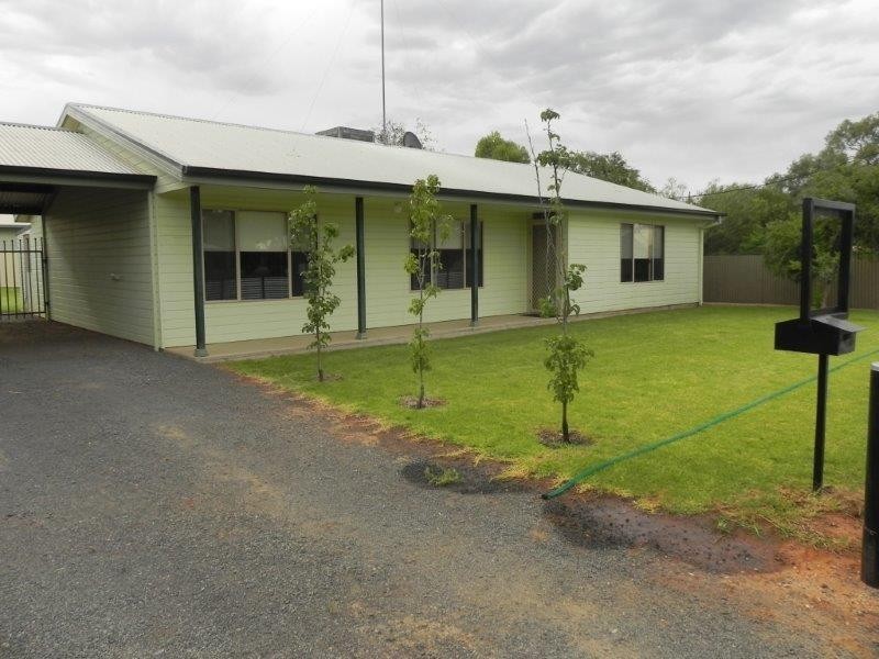 3 Burns Street, Hillston NSW 2675