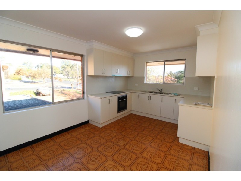 7/127 KOOKORA STREET, Griffith NSW 2680
