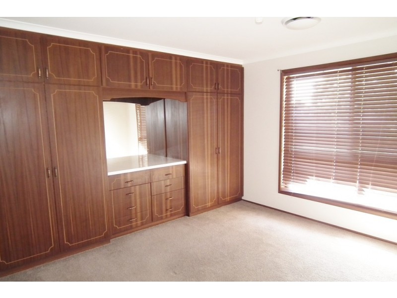 56 Doolan Crescent, Griffith NSW 2680