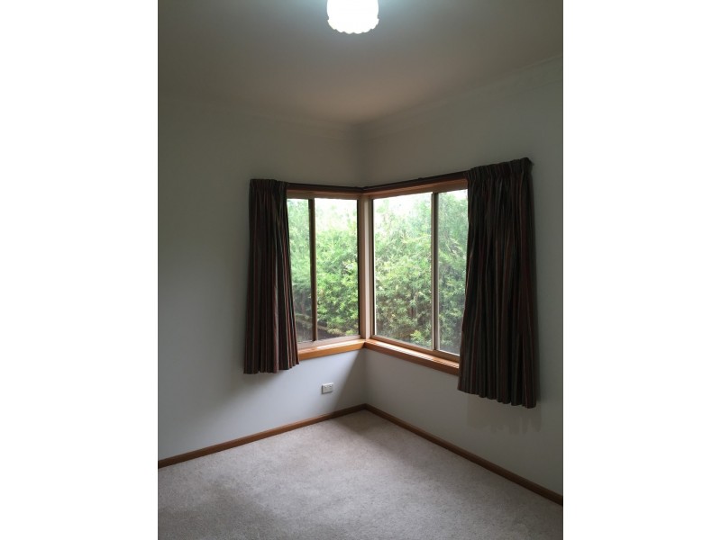 2/54 Messner Street, Griffith NSW 2680