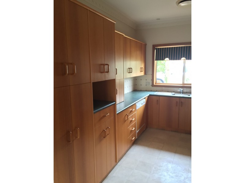 2/54 Messner Street, Griffith NSW 2680