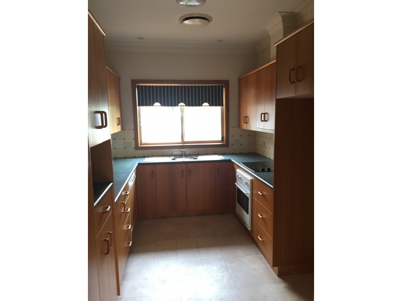 2/54 Messner Street, Griffith NSW 2680