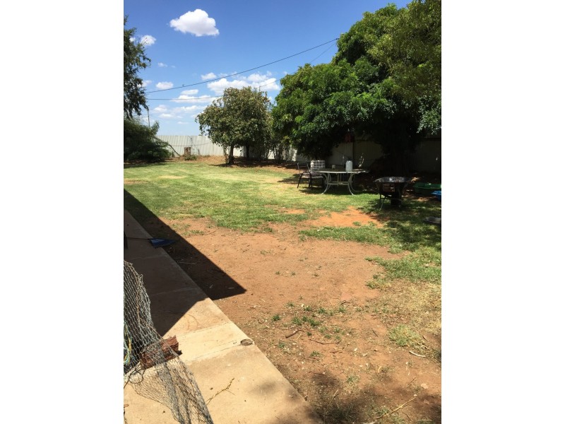 674 BROMBAL ROAD, Griffith NSW 2680