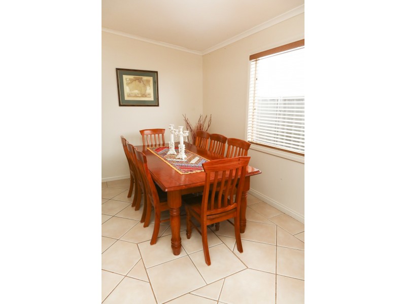 706 McCormack Road, Yoogali NSW 2680