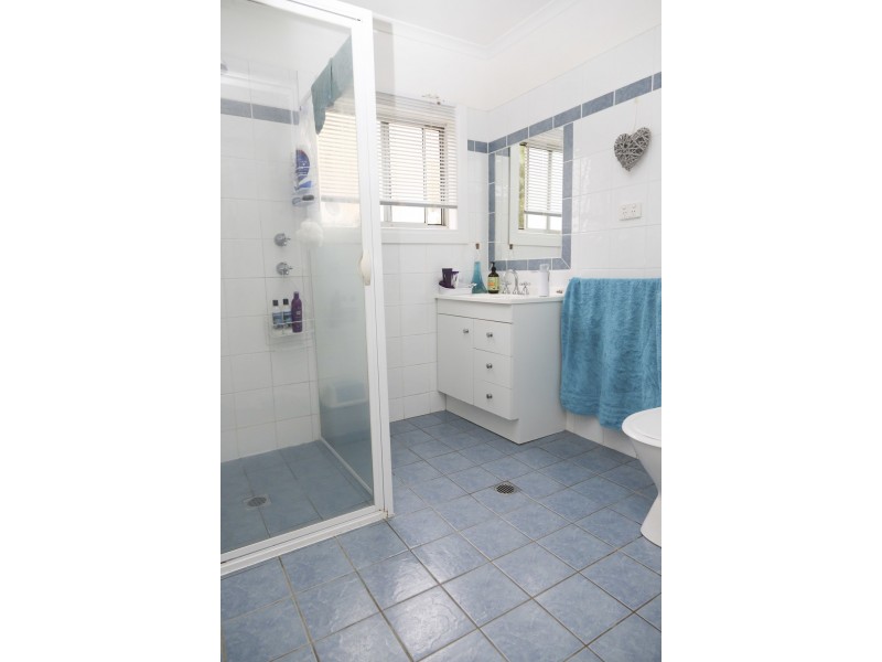 706 McCormack Road, Yoogali NSW 2680