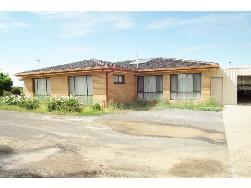 Farm 1717, Tharbogang NSW 2680