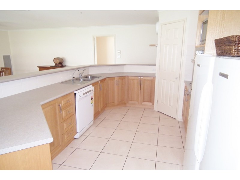 13 Rowley Street, Griffith NSW 2680