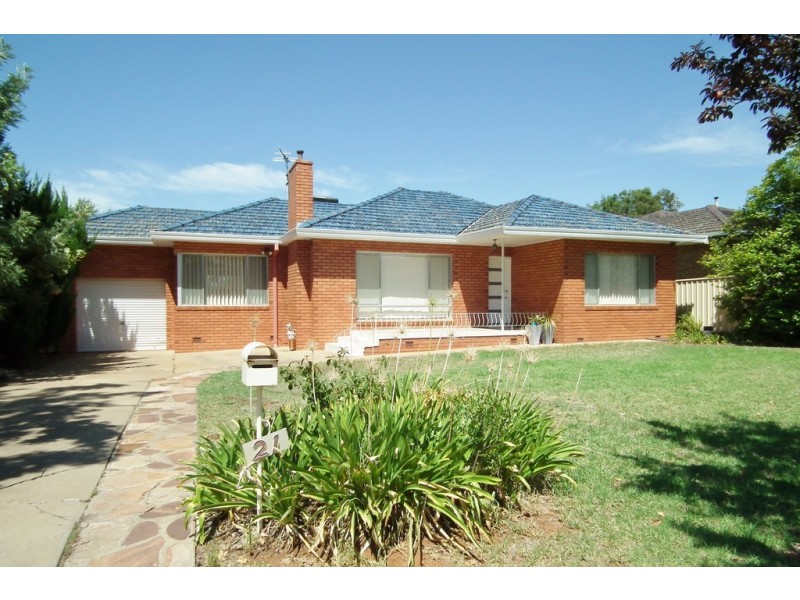 21 Murphy Crescent, Griffith NSW 2680