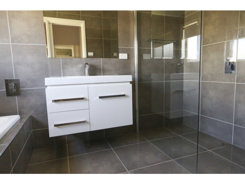 3 Polkinghorne Street, Griffith NSW 2680