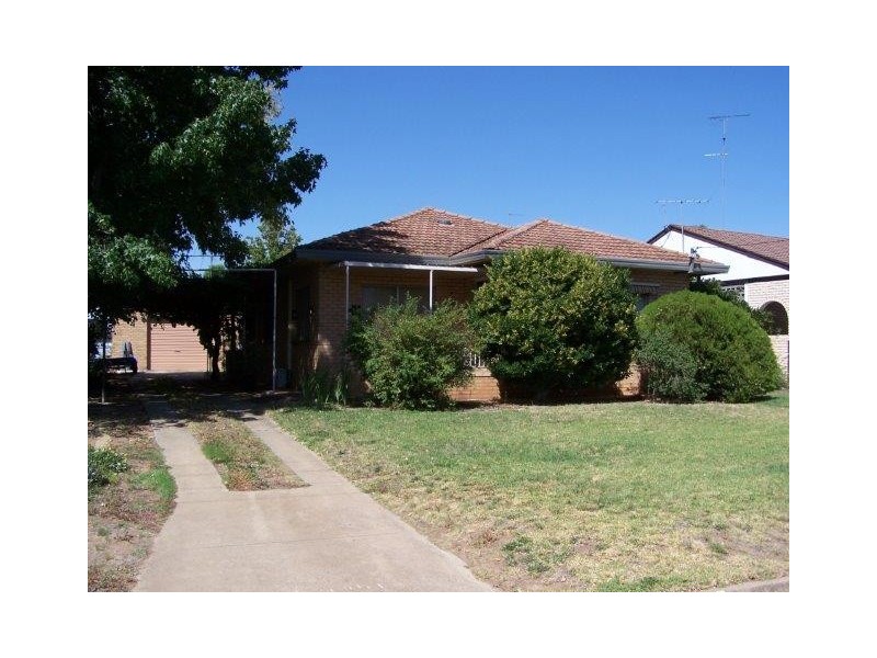 25 Kingfisher Ave, Coleambally NSW 2707