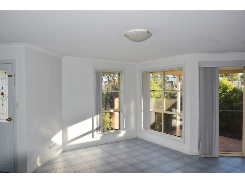 1B Hebdon Street, Yoogali NSW 2680