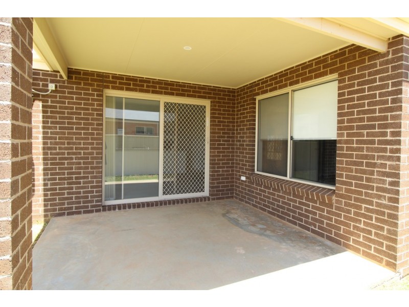 62 Madden Drive, Griffith NSW 2680