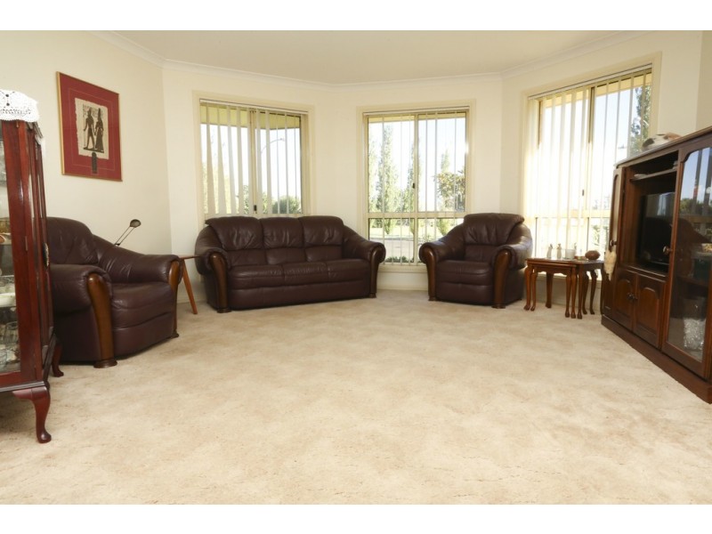 54 Nelson Drive, Griffith NSW 2680