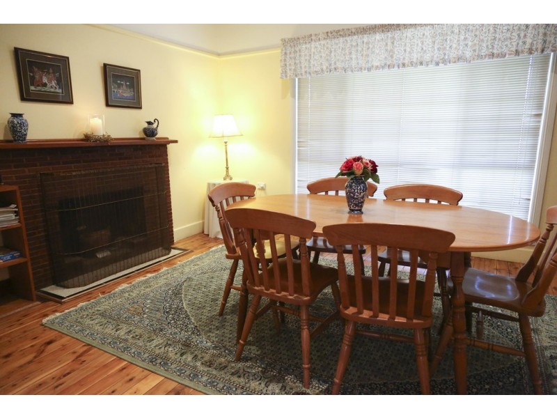 37 Noorilla Street, Griffith NSW 2680