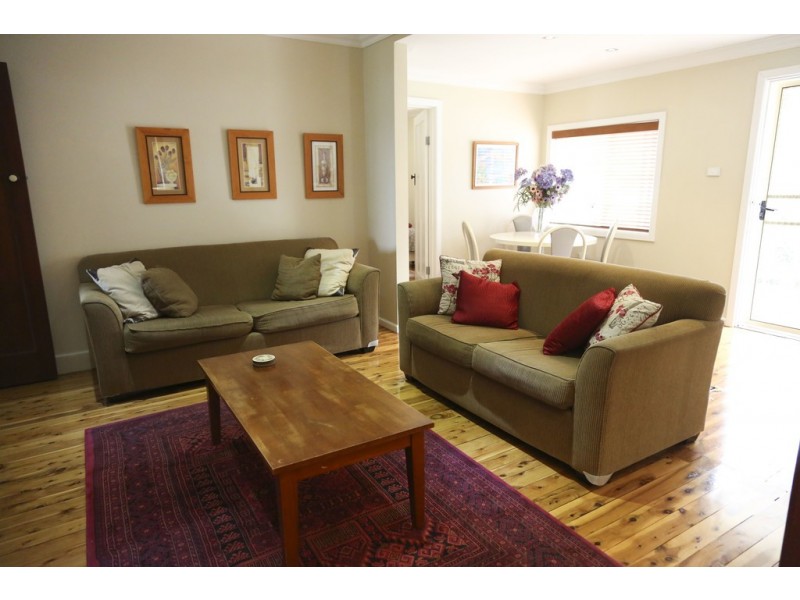 37 Noorilla Street, Griffith NSW 2680