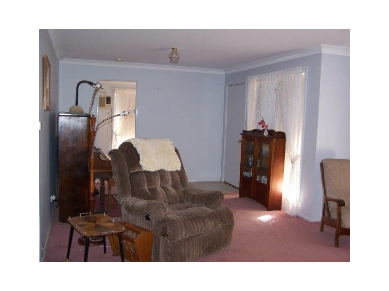 2 Curlew Cres, Coleambally NSW 2707