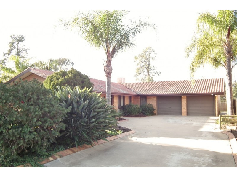 25 Burley Street, Griffith NSW 2680