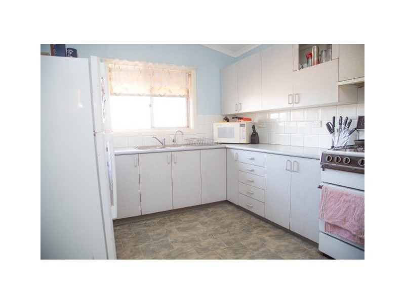271 Wakaden Street, Griffith NSW 2680