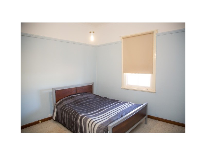 271 Wakaden Street, Griffith NSW 2680