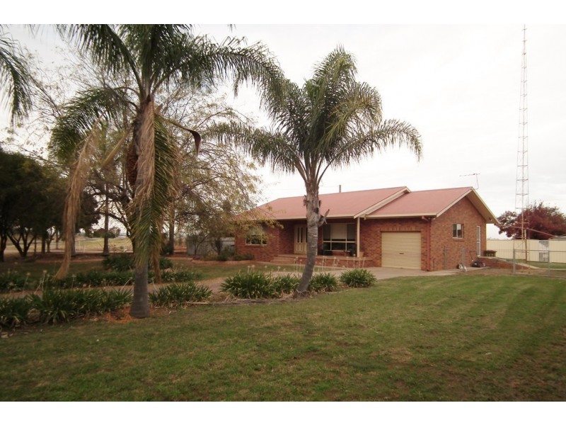617 Macedone Road, Yoogali NSW 2680
