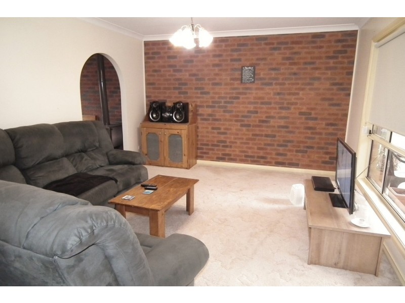 617 Macedone Road, Yoogali NSW 2680