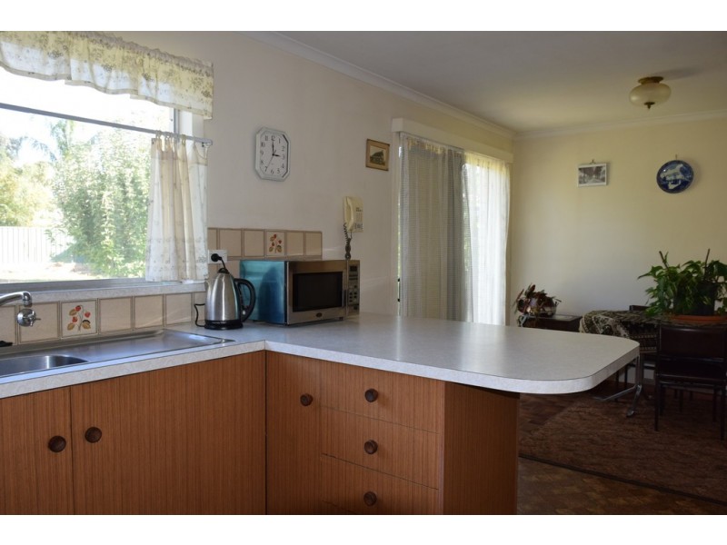 30 McAlister Street, Darlington Point NSW 2706