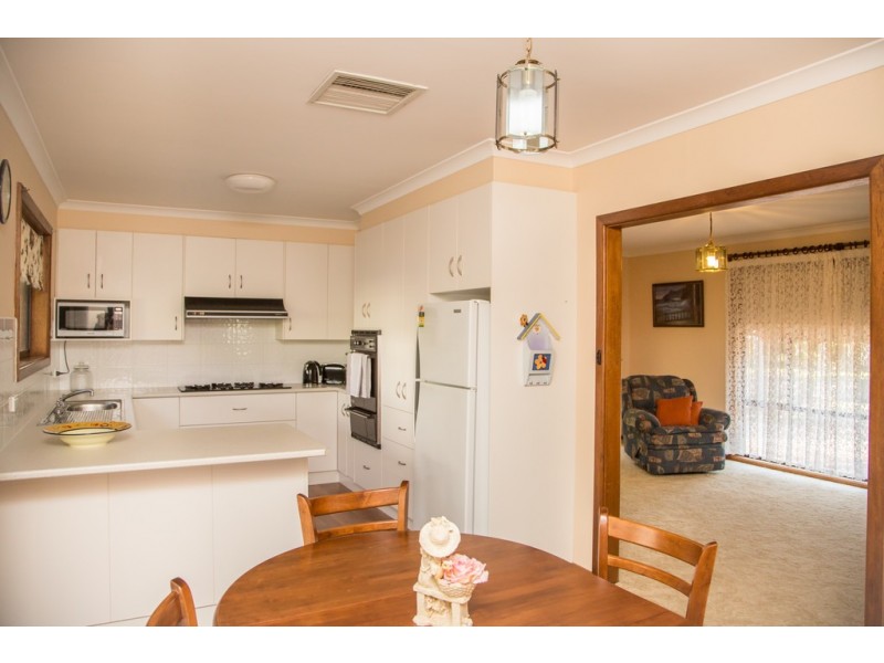 19 Wyangan Avenue, Griffith NSW 2680