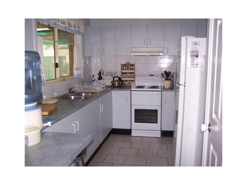 2 Curlew Cres, Coleambally NSW 2707