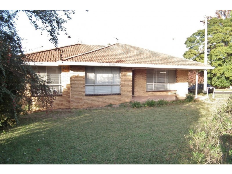 47 Ross Crescent, Griffith NSW 2680