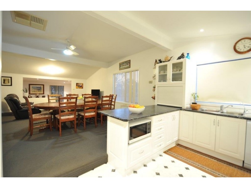 Farm 20 Whiting Road, Hanwood NSW 2680