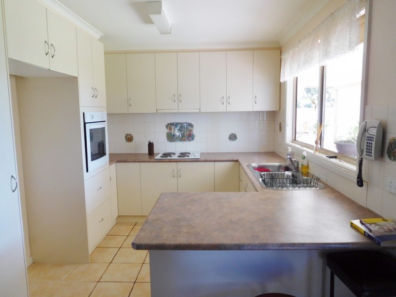 39 Grattan Street, Hillston NSW 2675