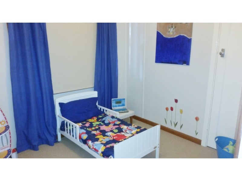 76 Conapaira Street, Whitton NSW 2705