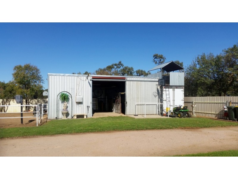 76 Conapaira Street, Whitton NSW 2705