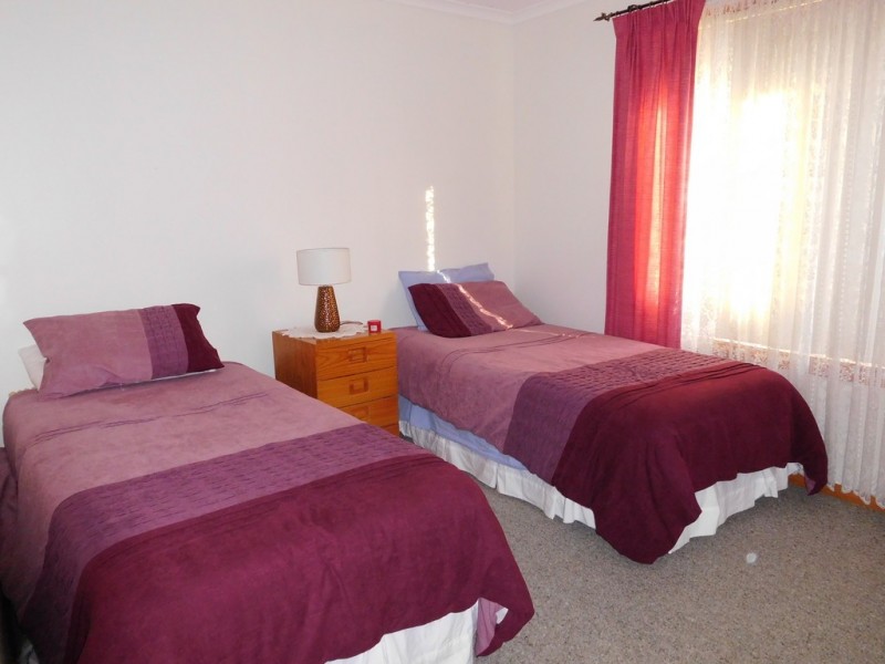 14 McGregor Street, Hillston NSW 2675