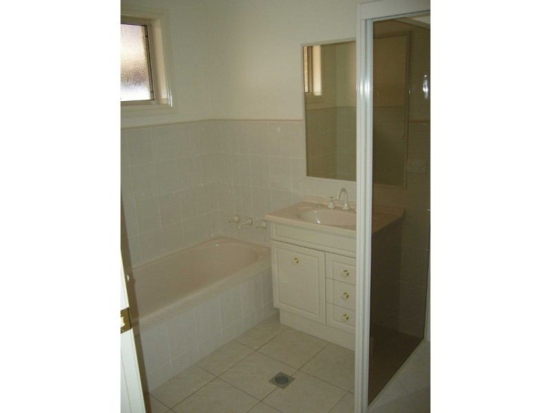 277A Wakaden Street, Griffith NSW 2680