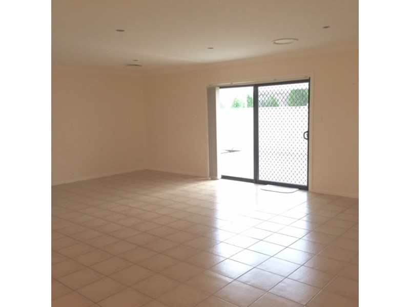 69A Nelson Drive, Griffith NSW 2680