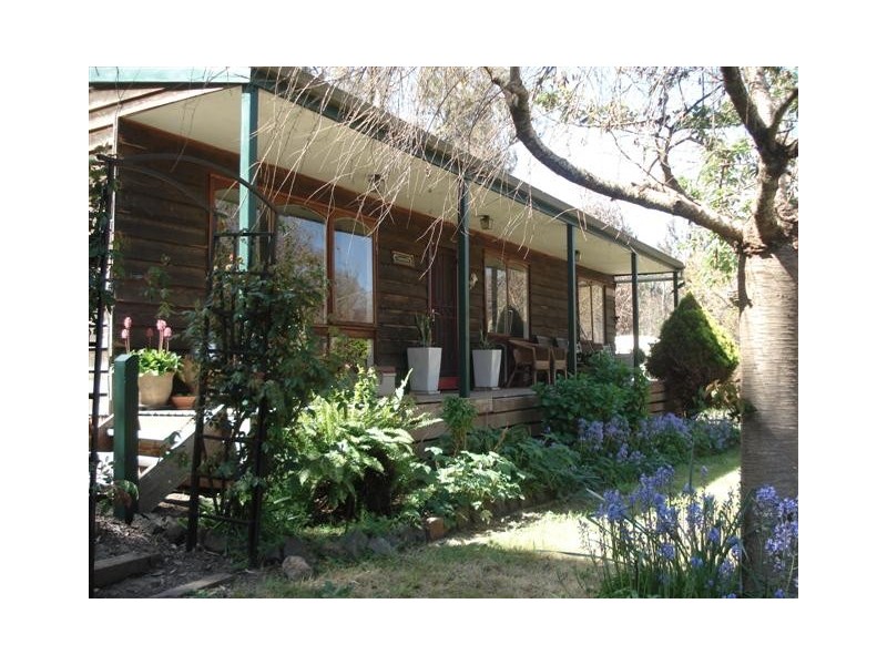 57 Silver Parrot Road, Flowerdale VIC 3658