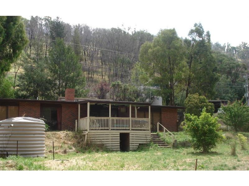 15 Broome Road, Flowerdale VIC 3658